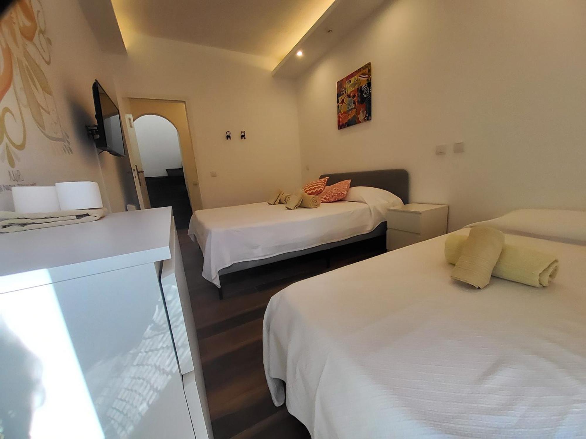 Blife Faro City Life Private Rooms ภายนอก รูปภาพ